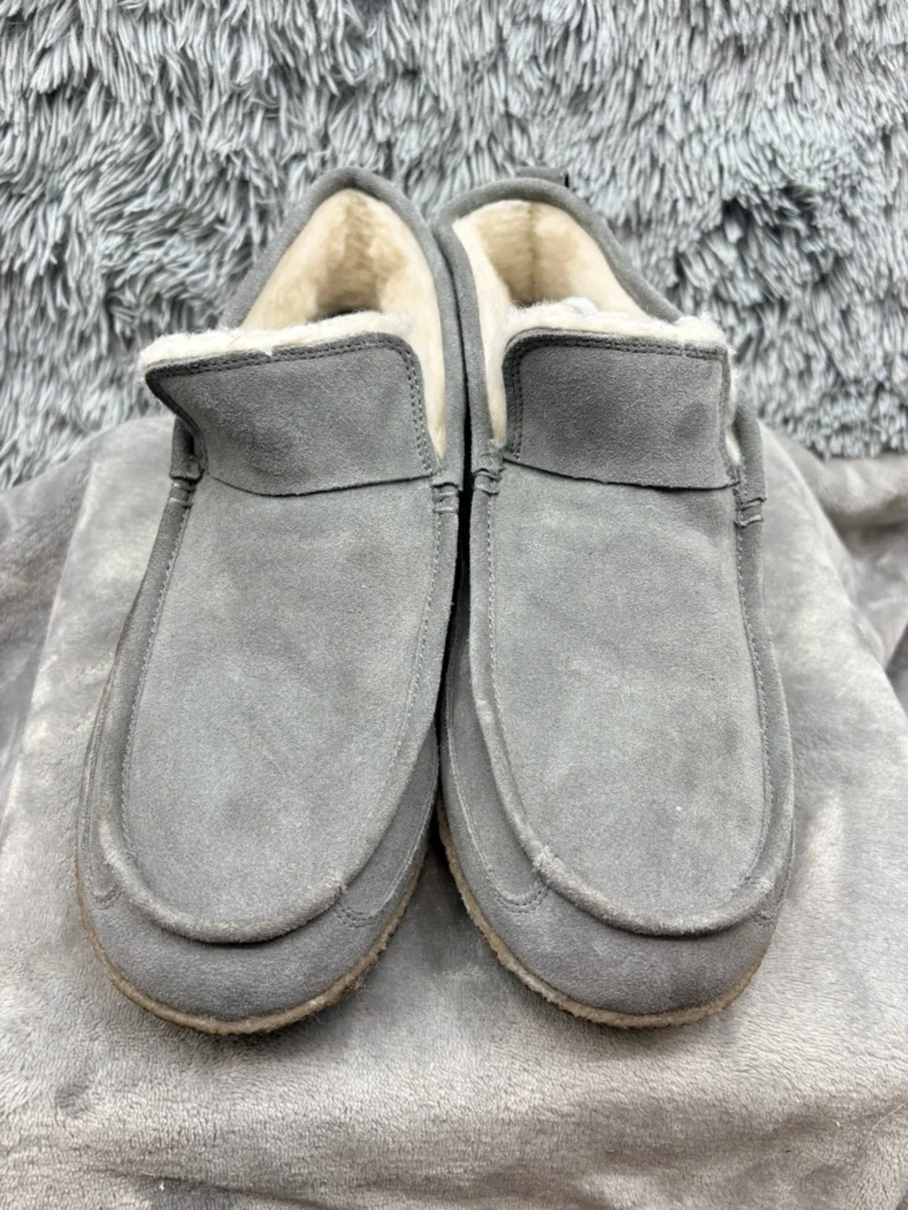 Sorel Slippers Mens 12 Manawan II Moc Gray Faux Fur Lining Suede Outside